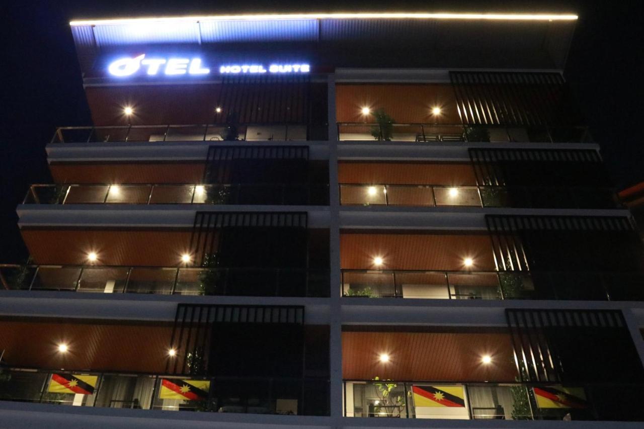 Otel Hotel Suite Sibu Extérieur photo